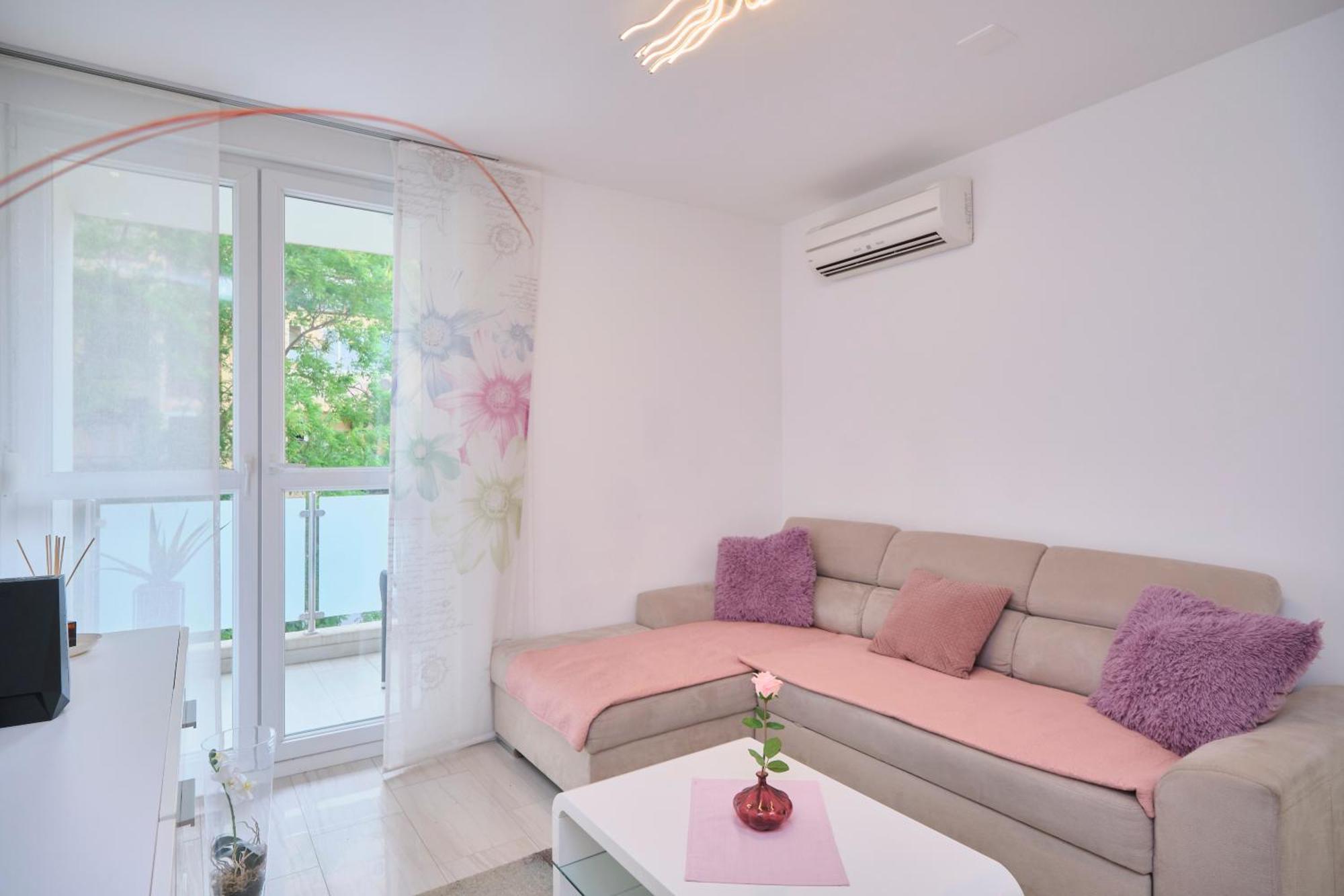 Pax Apartment Split
